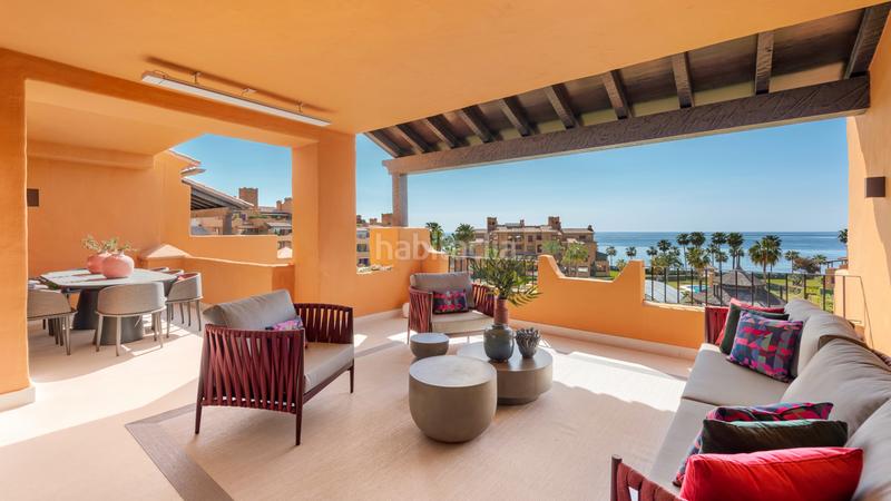 Foto e32fdcc8-b06c-4323-b1d6-a300adba98e1. Apartament amb aparcament piscina a Zona de Punta Plata Estepona