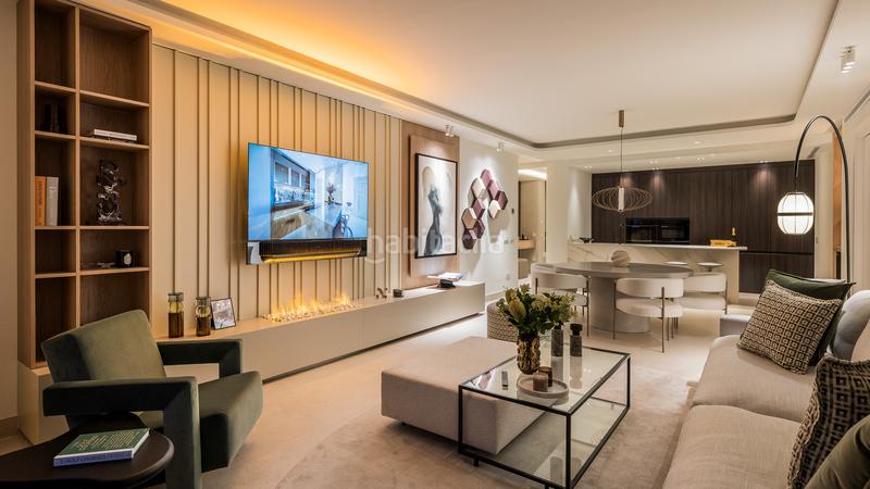 Foto e317ba53-0207-4e64-9805-dc513999b85a. Apartamento ático de lujo en primera línea en bahía dEl Velerín, en Estepona