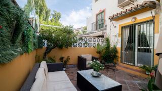 Casa adossada a Bello Horizonte - Lindasol. Casa adosada familiar en bello horizonte, marbella