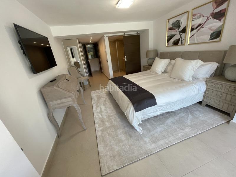 Foto e04082db-4195-4de1-9d9b-dd8f36267164. Casa amb aparcament piscina a Nueva Alcántara Marbella