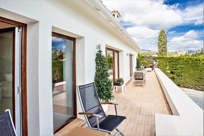 Foto fc987c8b-1254-486c-b932-724f6bedd9e1. Casa amb aparcament piscina a Nueva Alcántara Marbella