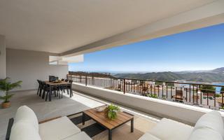 Attique à Istán. Nueva promoción de apartamentos en istán