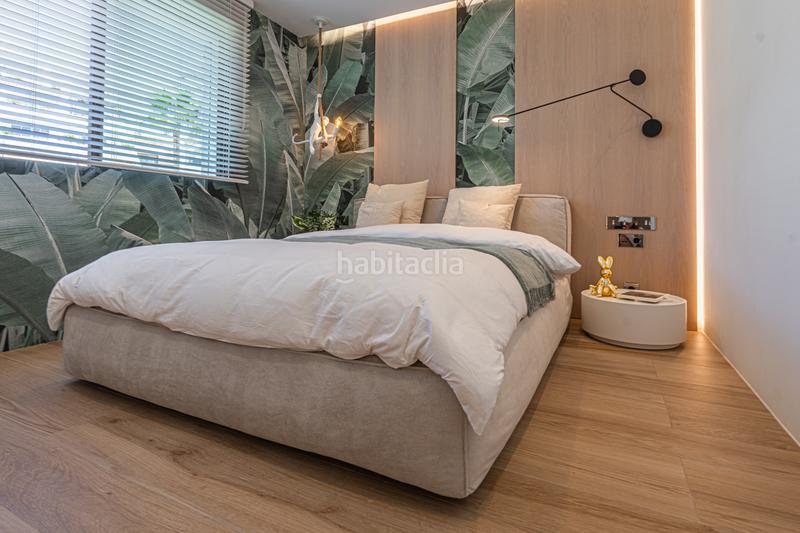 Foto e87f99b4-bfed-4b44-9211-b19989781c53. Casa adosada adosada en primera línea de playa con vistas al mar, milla de oro en Marbella