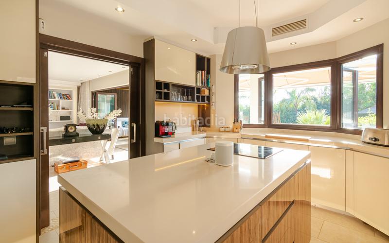 Foto fd678c89-da30-4a8f-9a61-ff510ba835f1. Casa moderna villa familiar en nueva andalucia en Marbella