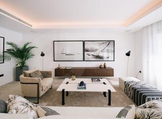 Lloguer Casa adossada a Nueva Andalucía centro. Moderna adosada amueblada para alquiler de larga temporada en nu