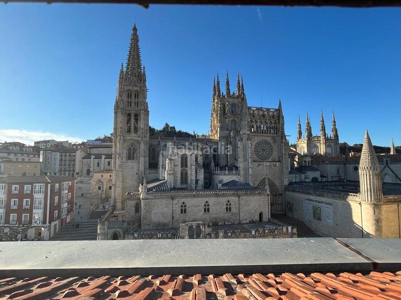 Foto c7d20104-75a9-4c13-b8dd-a60f4c8f2f86. Flat with heating parking in Casco Antiguo Burgos