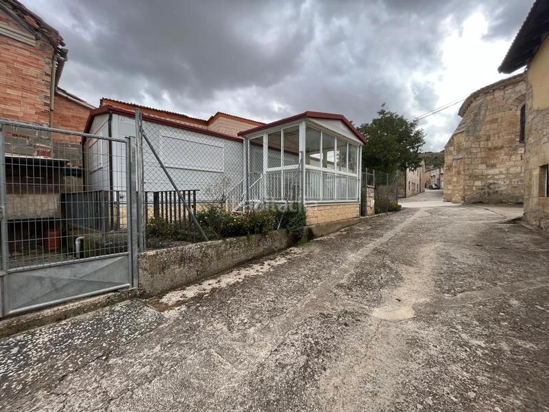 Foto 6ca5a49a-e7ce-4bf6-909c-3cb3486c5dcb. Haus mit heizung in Valle de Santibáñez