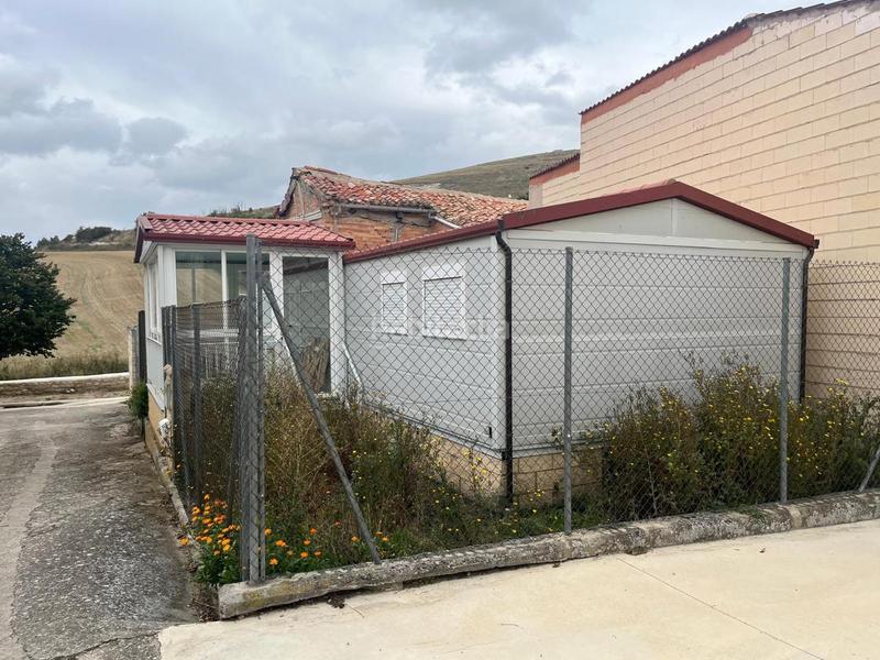 Foto 6daa1c3c-2b98-4bca-be36-90270e17b8e6. Haus mit heizung in Valle de Santibáñez