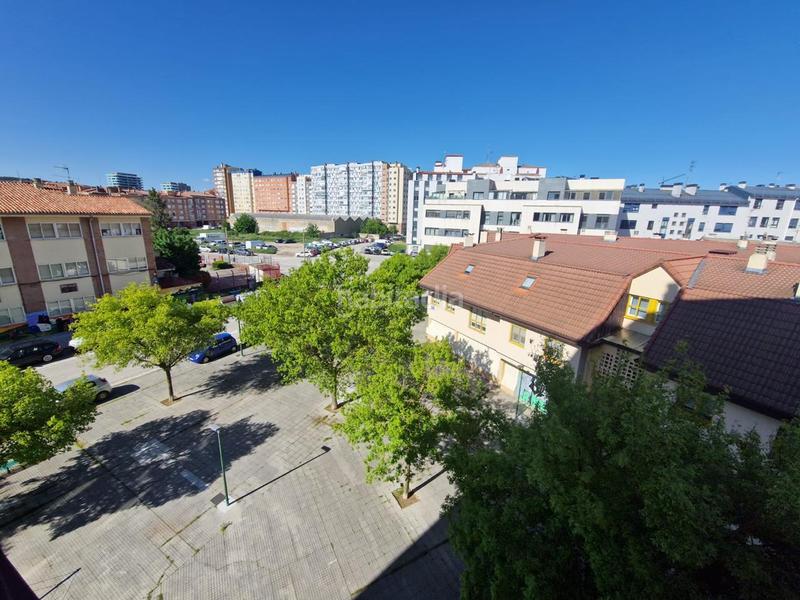 Foto 7ea1340f-98b4-4773-85e8-39a62233465f. Appartement avec chauffage dans Juan XXIII - Las Torres - G2 Burgos