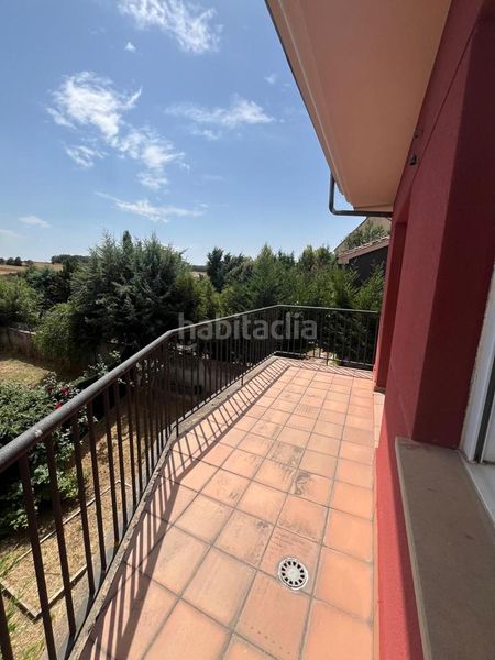 Foto 8879b5e7-770c-4137-b04e-e359c67fe454. Casa amb calefacció aparcament a Cardeñajimeno