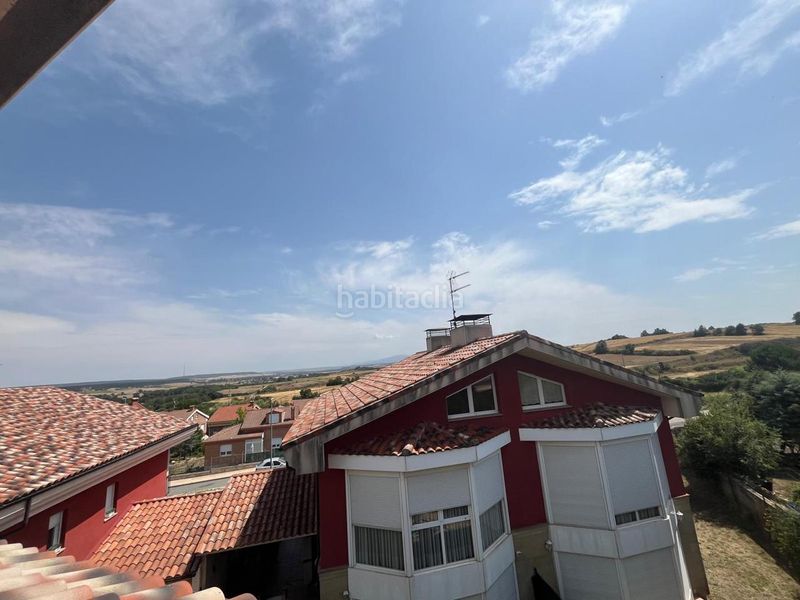 Foto fd24b883-ac8f-490f-a76d-cd4c48dcf114. Casa amb calefacció aparcament a Cardeñajimeno