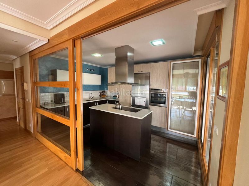 Foto a142c4af-78f0-4b38-bb54-9823244c7256. Piso en Universidad - Las Huelgas Burgos