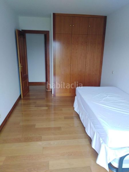 Foto ccb3c85e-cca3-402e-89f6-a783c9361724. Lloguer pis amb calefacció aparcament a Los Vadillos - R. Sanitaria - Pozanos Burgos