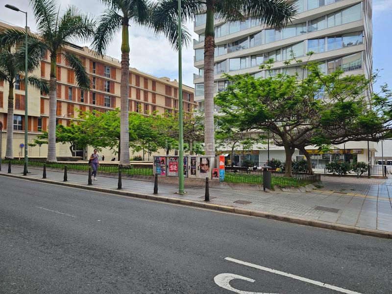 Foto 80790a63-a9fd-49e1-9867-d27aa2c61ff1. Local comercial a calle calle churruca a Guanarteme Palmas de Gran Canaria (Las)