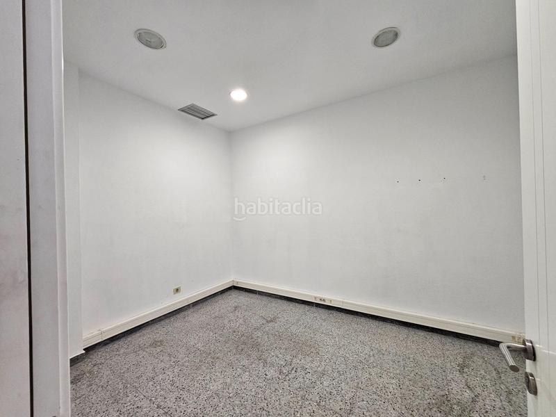 Foto 88a9cdf4-e64c-49e1-9032-8c9063f3f6ad. Local comercial a calle calle churruca a Guanarteme Palmas de Gran Canaria (Las)