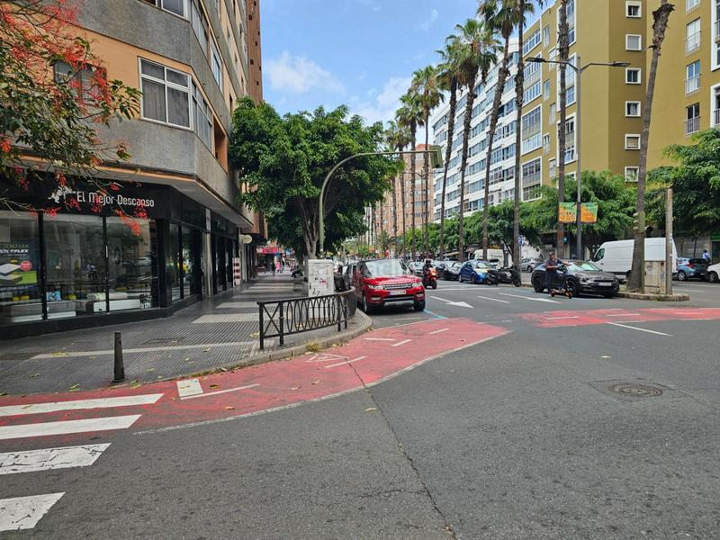Foto ed3d2df2-420a-4253-944e-349e9116e93d. Local comercial a calle calle churruca a Guanarteme Palmas de Gran Canaria (Las)
