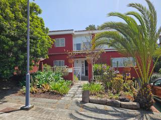 Chalet à Calle urb los toscanes 38. Chalet independiente en urbanizacion, el reventon, santa brigida