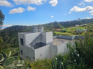 Masia a Lugar diseminado los desaguaderos 30. Casa terrera en santa maría de guía