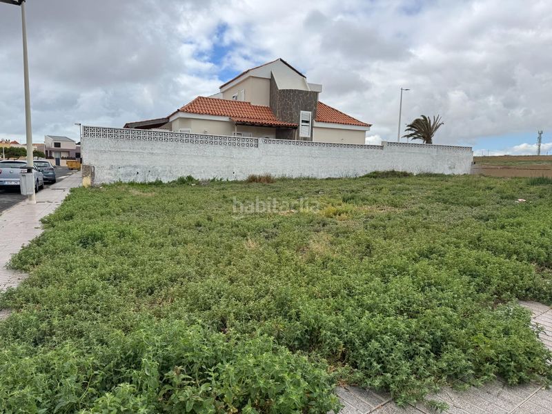 Foto 74a20d82-e044-40db-af10-a6e02f27c18e. Terreny residencial a calle tedera 9999 a La Garita - Marpequeña Telde