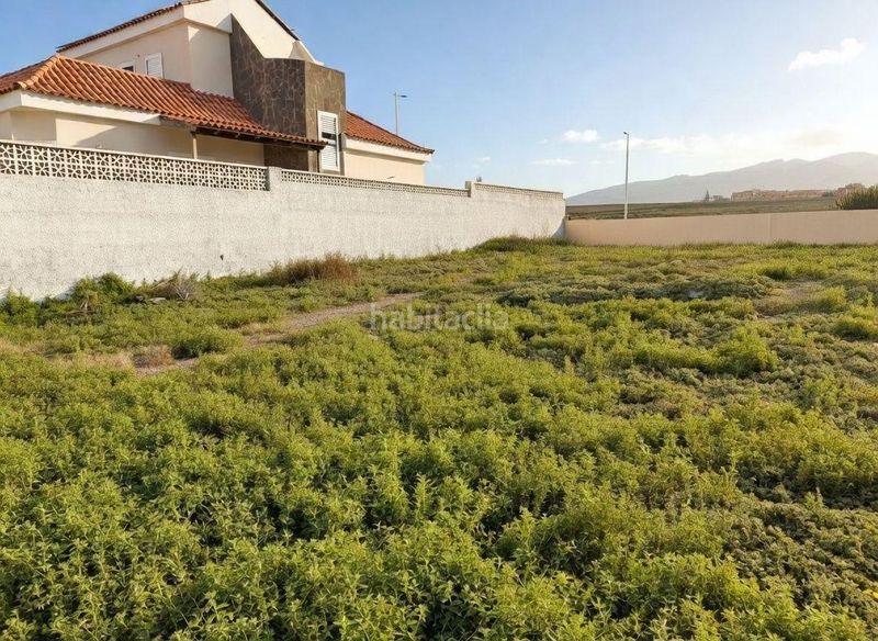Foto b3215abb-249d-4adc-b8a8-4fc6366ea39c. Terreny residencial a calle tedera 9999 a La Garita - Marpequeña Telde