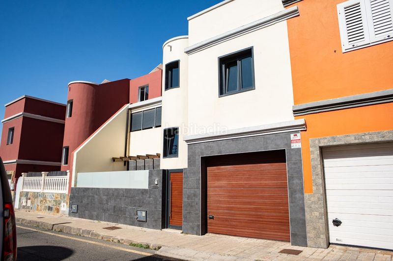 Foto d112ffc2-0803-4581-a309-a31fe5e0cc25. Casa adossada a tabares 3 a Ingenio pueblo Ingenio