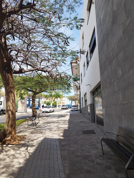 Foto 5b1c65d0-b850-4b8e-8a0d-1c8a16c8f4c0. Alquiler piso en calle las vichas 3 en Candelaria - playa la viuda Candelaria