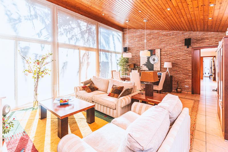 Foto bc2273f3-f728-4a4d-94c5-8a22520b6f0f. Chalet con camino parcheggio piscina in Urbanitzacions Sant Pol de Mar