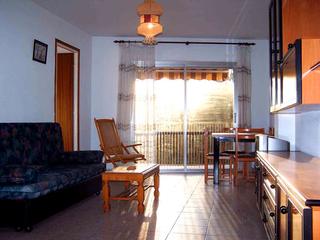 Appartement à Urbanitzacions. Bonito apartamento esquinero de 40 m2
