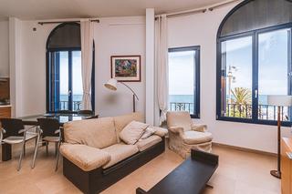 Apartament a Centre. Bonito apartamento de 55 m2 en primera línea de mar