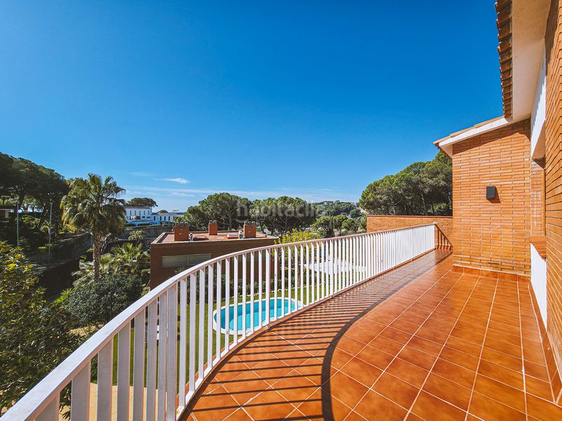 Foto 25eb81b9-c7a9-496c-b212-53c7842bbd95. Casa amb xemeneia calefacció aparcament piscina a Sant Pol de Mar