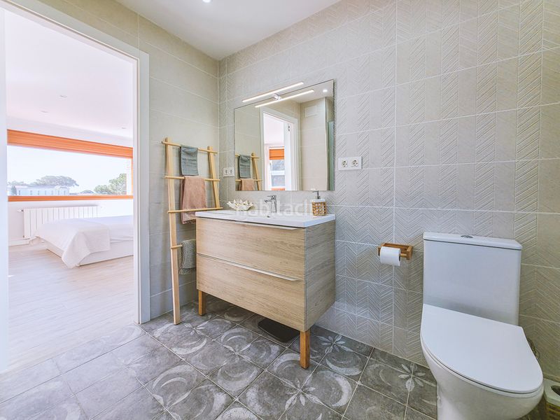 Foto 55762d32-b701-41f6-a126-2491d23a4c63. Casa amb xemeneia calefacció aparcament piscina a Sant Pol de Mar