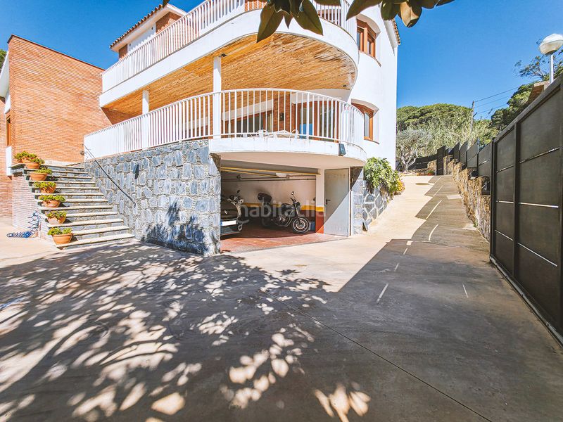 Foto 674ee2cd-b02a-4d54-b6bb-5a7794bcdf1f. Casa amb xemeneia calefacció aparcament piscina a Sant Pol de Mar