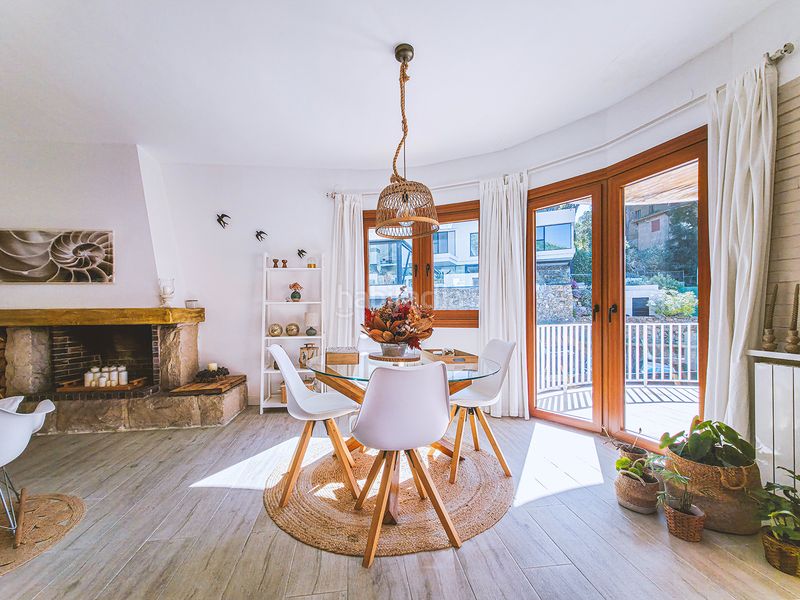 Foto 75462945-f069-430a-9d12-59c2b06c946d. Casa amb xemeneia calefacció aparcament piscina a Sant Pol de Mar