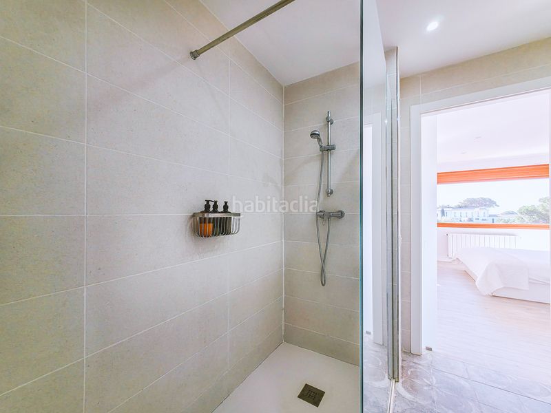 Foto 79961e75-fb8d-4fcd-8686-f3b2ec82d725. Casa amb xemeneia calefacció aparcament piscina a Sant Pol de Mar