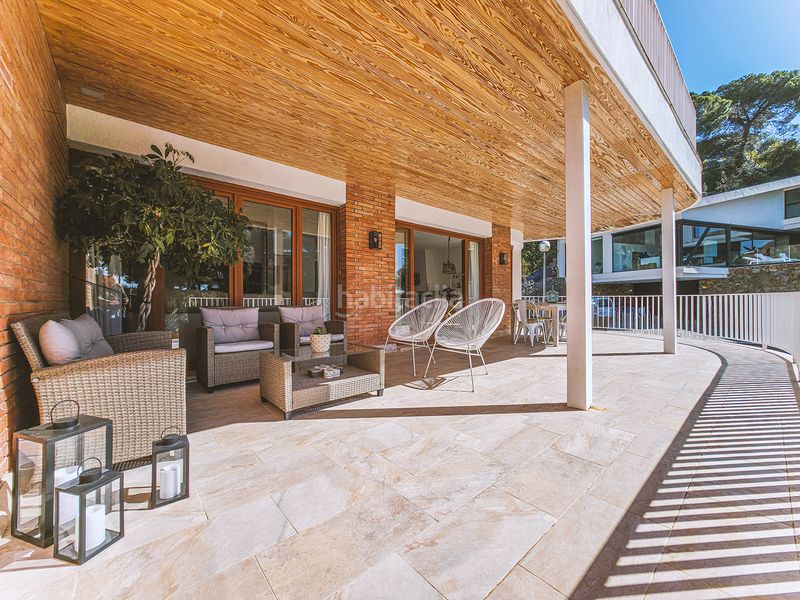 Foto 8d3cc240-d97d-469e-9b08-d9cd7d1691b5. Casa amb xemeneia calefacció aparcament piscina a Sant Pol de Mar