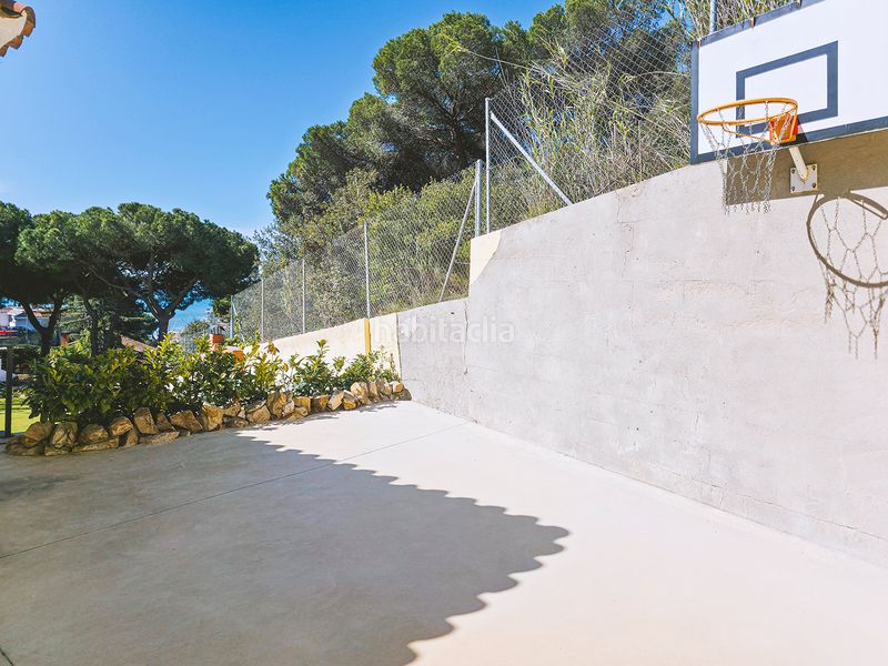 Foto 9f5a68a5-d60c-4e43-8b77-ad3dc3a1a3b0. Casa amb xemeneia calefacció aparcament piscina a Sant Pol de Mar