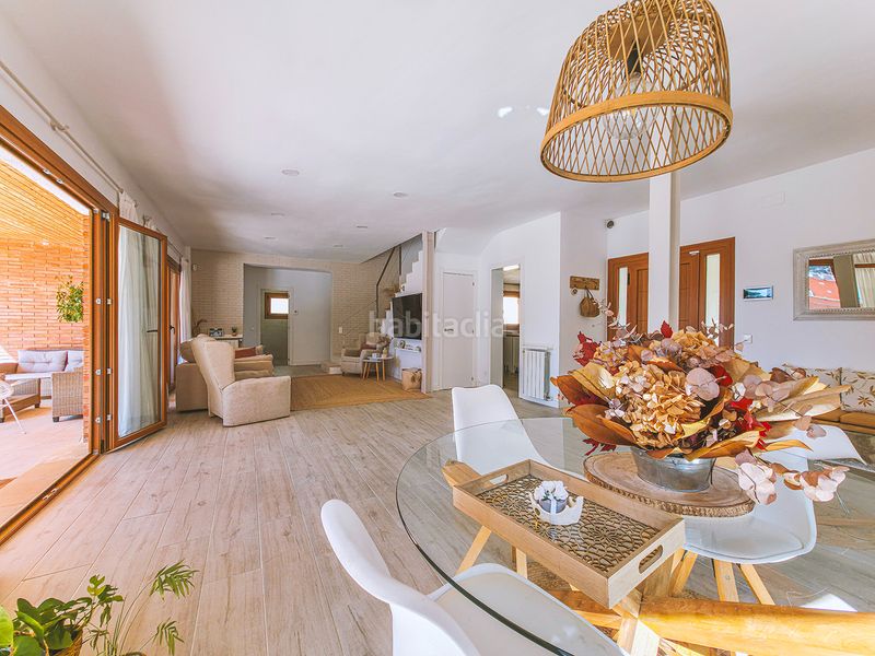 Foto bb974084-e145-4640-aaec-757ea2649eff. Casa amb xemeneia calefacció aparcament piscina a Sant Pol de Mar