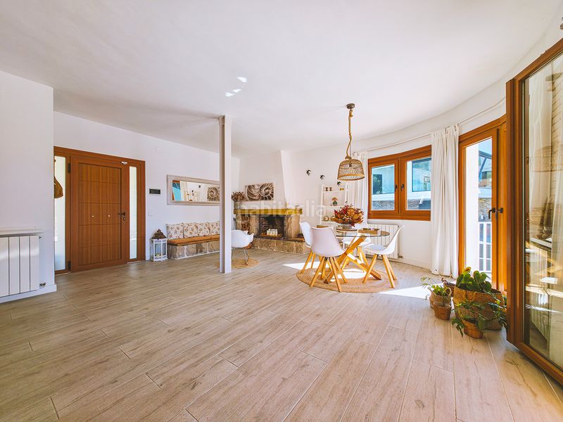 Foto e560a865-e178-41ee-bc26-dd2218508d34. Casa amb xemeneia calefacció aparcament piscina a Sant Pol de Mar