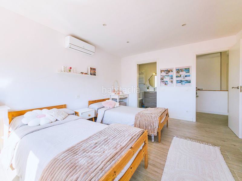 Foto ebbecc62-21df-4864-96ee-b11dca476601. Casa amb xemeneia calefacció aparcament piscina a Sant Pol de Mar