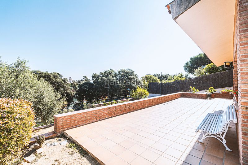 Foto 0c232e0a-eb45-4a70-b021-997b63623744. Chalet with fireplace heating parking in Urbanitzacions Sant Pol de Mar