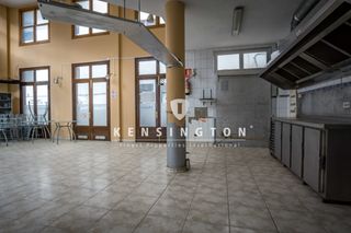 Local Comercial a Zona Botánico. Tienda en muy buena ubicación con alta frecuencia