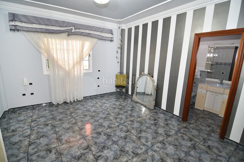 Foto f7fbf5db-39b6-4a8a-b56b-4acf0a9acf3c. Casa amb aparcament a Icod de los Vinos pueblo Icod de los Vinos