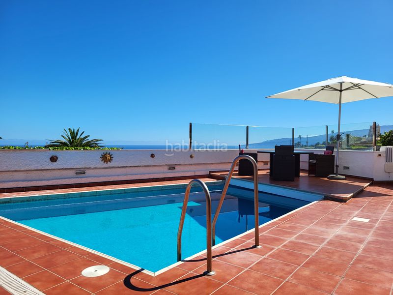 Foto 3172fc8e-6233-453d-b150-718e402b3e2d. Casa amb calefacció aparcament piscina a Los Realejos pueblo Realejos (Los)
