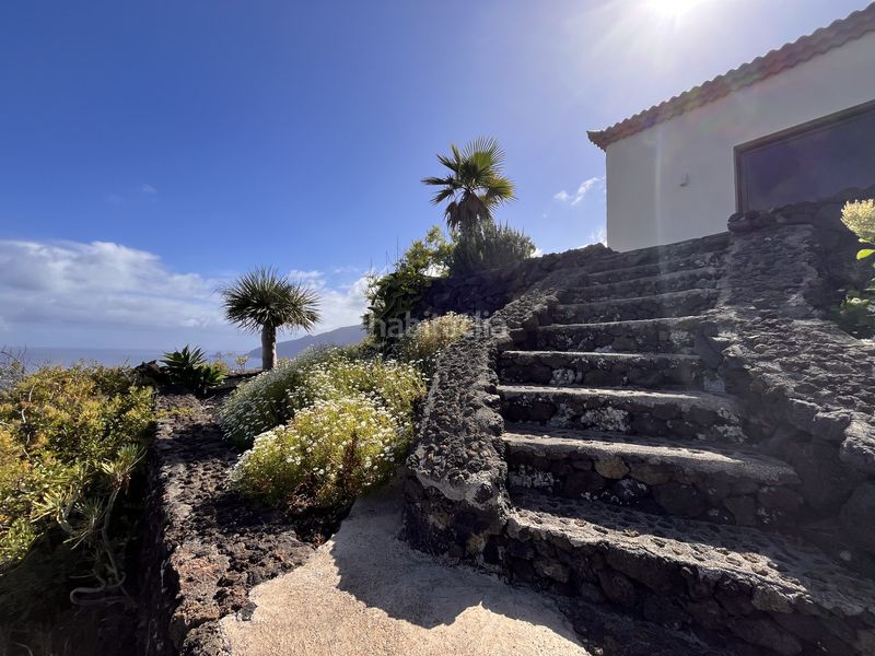 Foto a5d46234-607f-49ce-8f6b-76bc447777fa. Casa amb aparcament a Frontera