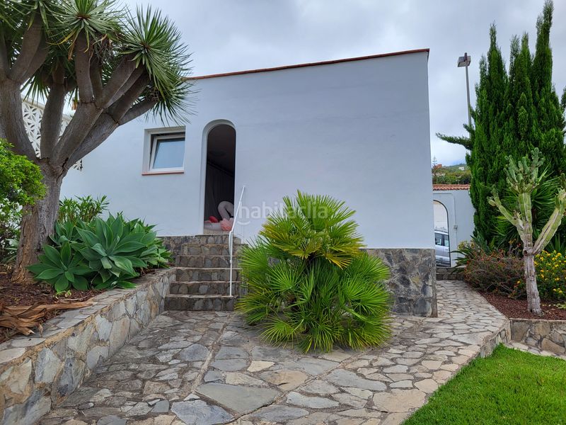 Foto 7b157cbe-bc3a-4fa8-a89e-0c36a335c5ab. Casa amb aparcament piscina a Sauzal (El)