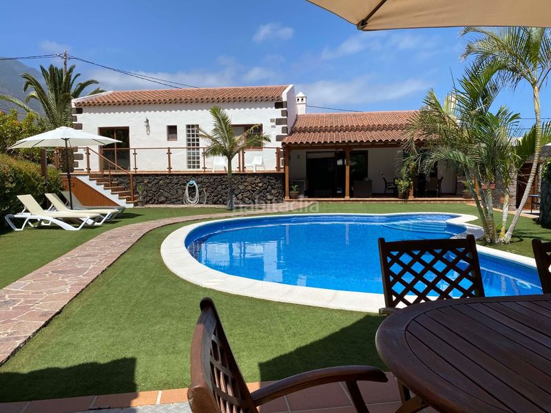 Foto c21e9b29-0567-4f9e-afa1-9dea4f64a88a. Casa amb aparcament piscina a Frontera