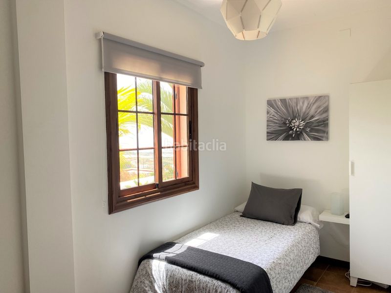 Foto d003f902-ee7c-4ee6-81cd-34550acbe471. Casa amb aparcament piscina a Frontera