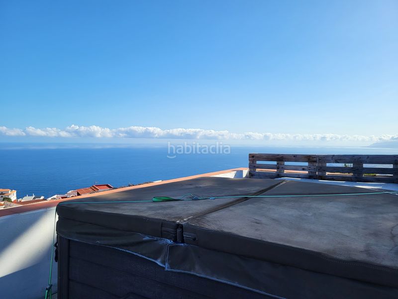 Foto ba8cc35e-a0ec-4960-a851-11a6759f2a7b. Casa amb aparcament a Garachico