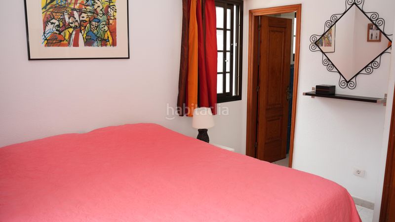 Foto fda9eeab-e1f8-40b9-9c6a-01a7d3b7095e. Casa adossada amb aparcament a Silos (Los)