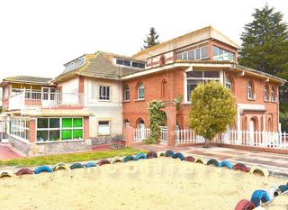 Xalet  Versalles. Chalet independiente en santa marta de tormes